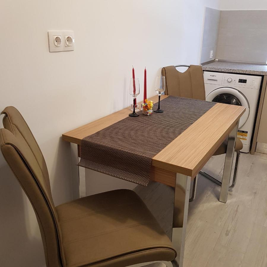 T&M Lägenhet Braşov Exteriör bild
